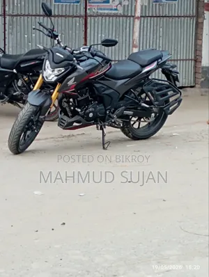 Honda Hornet 2.0 2026 Black