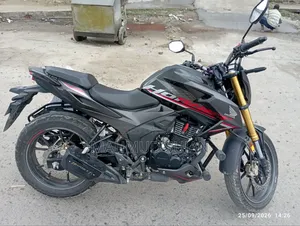 Honda Hornet 2.0 2026 Black