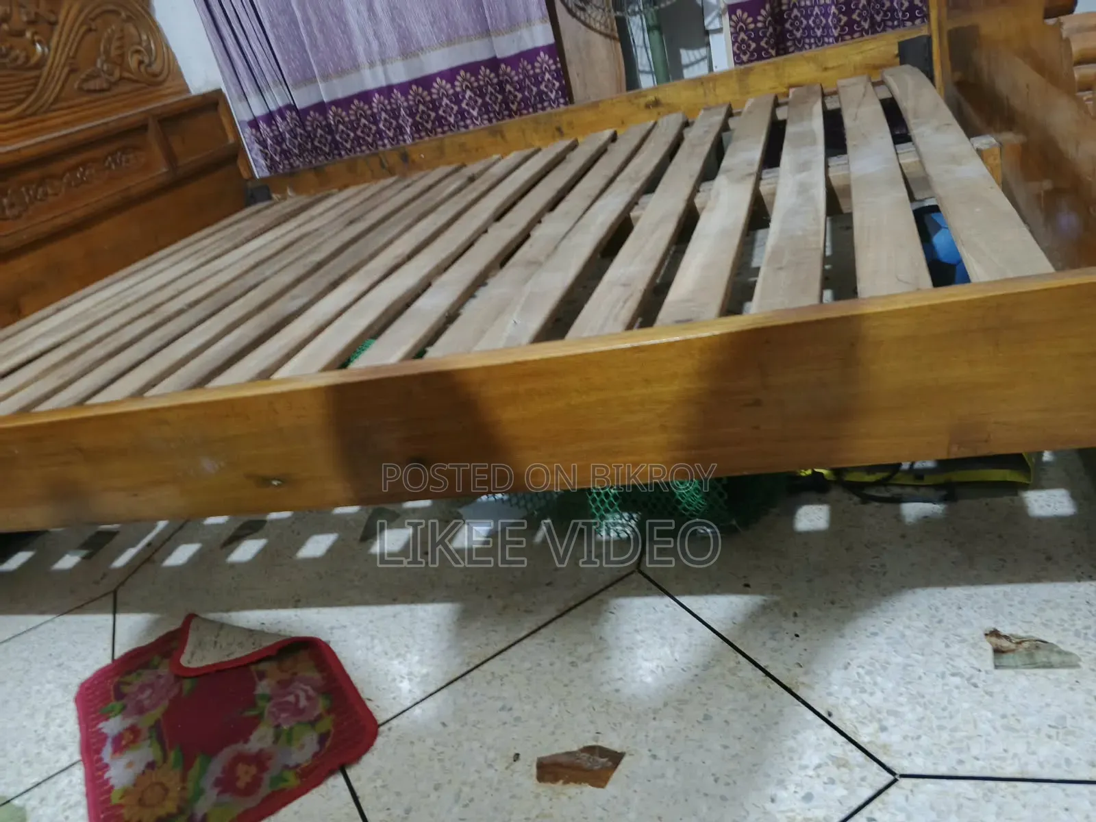 Bed for Sale 6-7 Feet