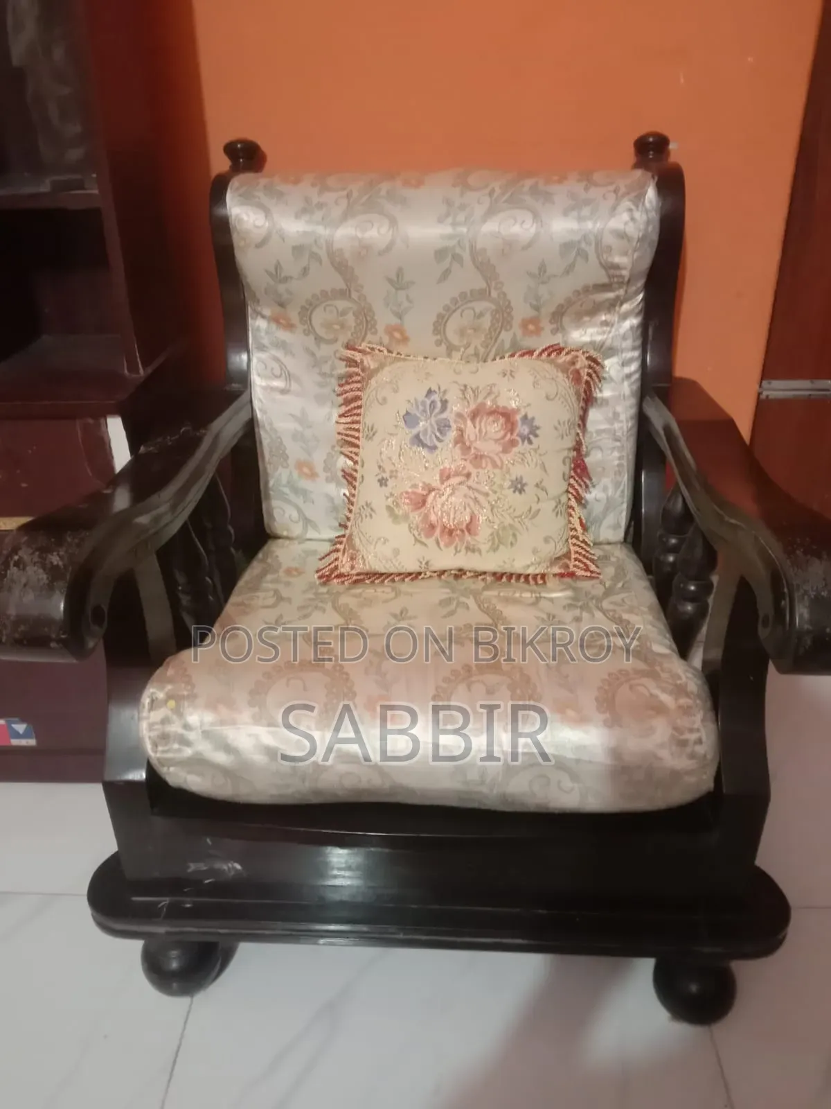 Sofa for sale
