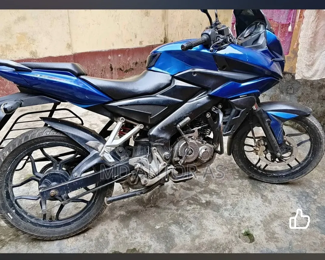 Bajaj Pulsar 150 2017 Blue