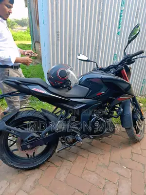 Bajaj Pulsar NS 160 2023 Black
