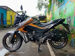 Honda CB 2019 Gray
