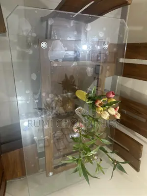 সেগুন কাঠের ডাইনিং টেবিল