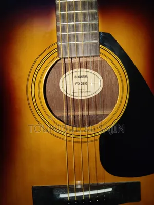Yamaha Fx280 Acoustic Electrical Guitar