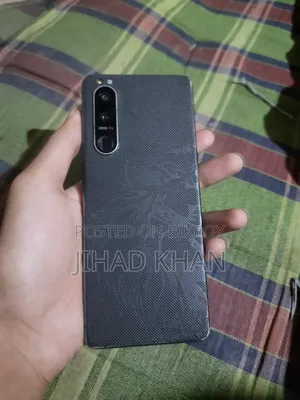 সনি এক্সপেরিয়া ৫ ৩য় প্রজন্ম ১২৮ জিবি গ্রিন