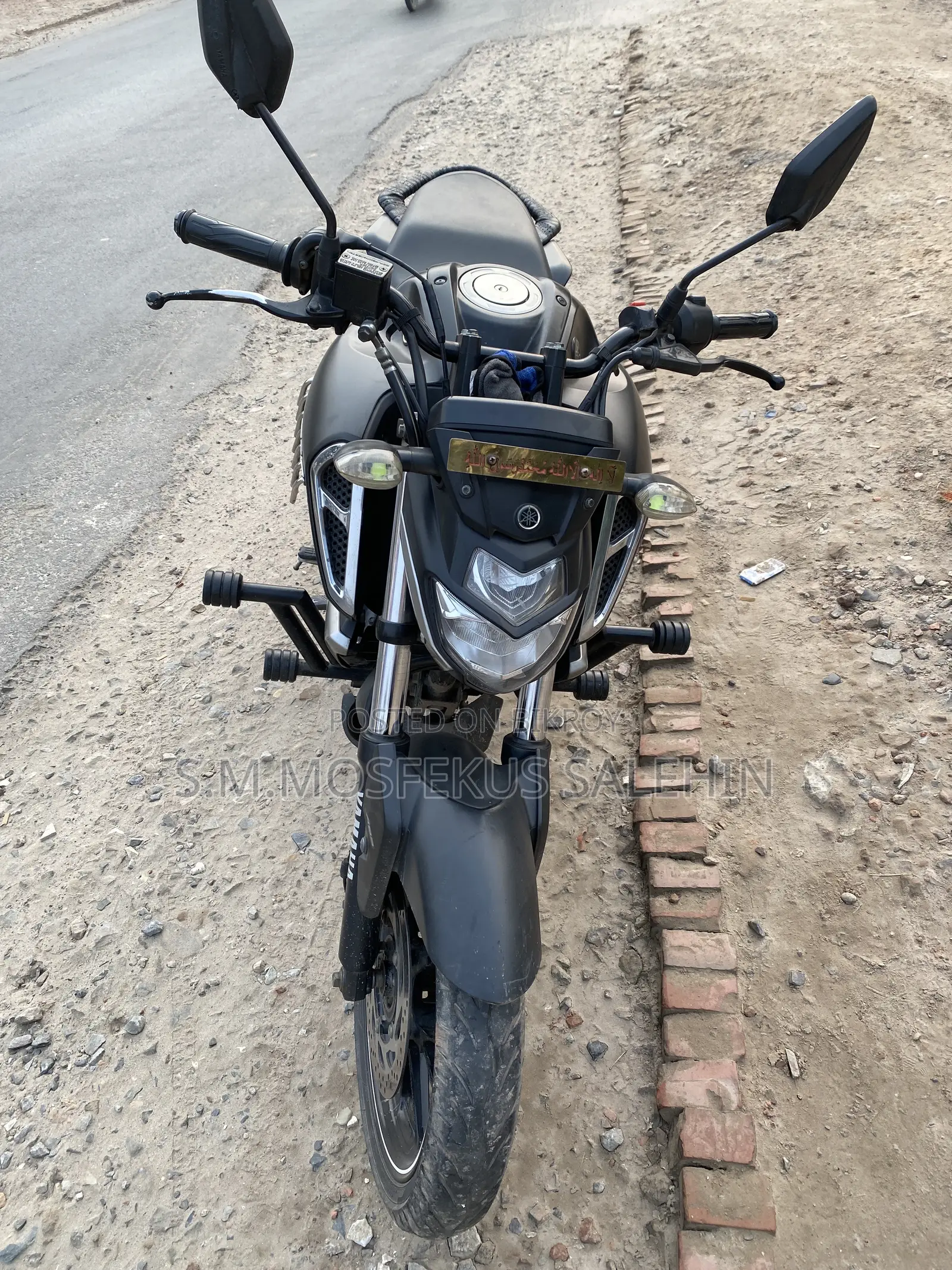 ইয়ামাহা এফজেড ২০২৩ ব্ল্যাক