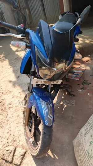 TVS Apache RTR 160 2V 2018 Blue