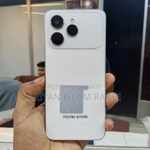 New Tecno Spark 40 128 GB White