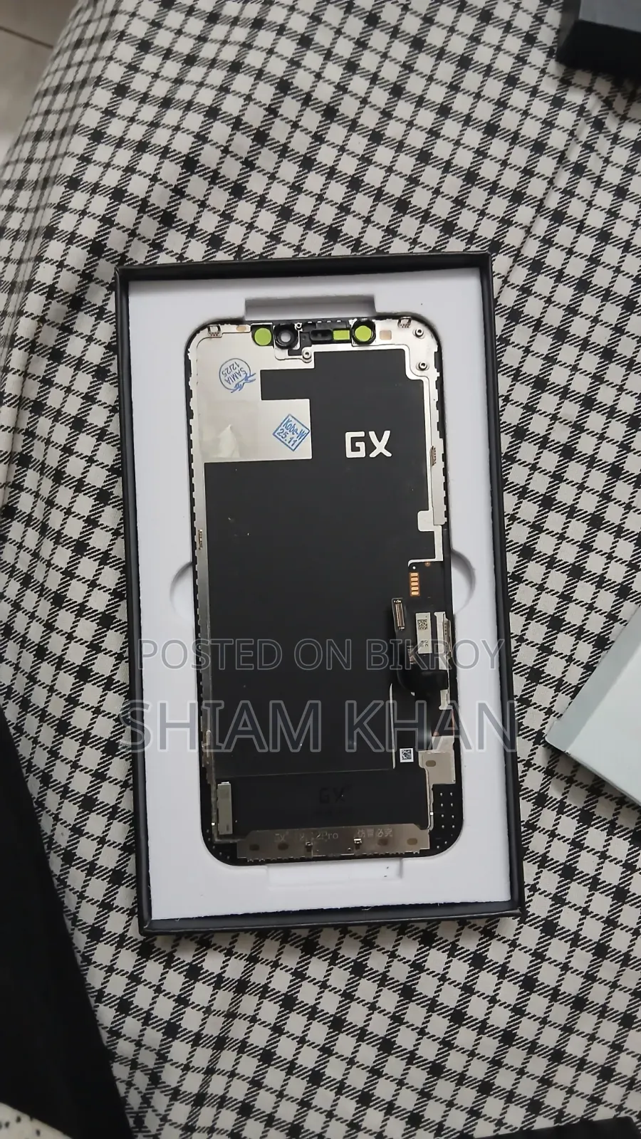 iPhone 12 Or 12 Pro Display