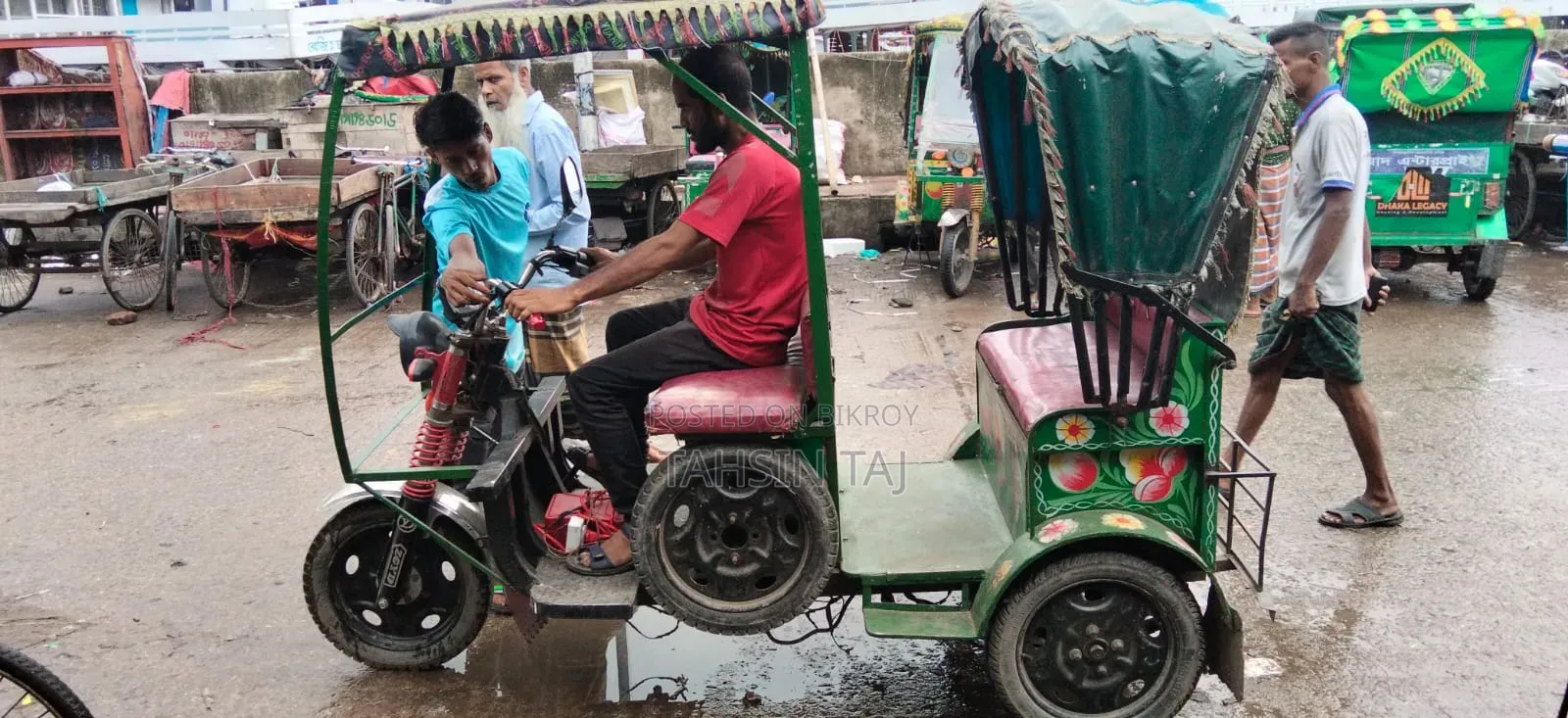 মোটরসাইকেল ২০২৫ সবুজ