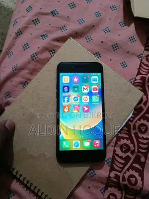 Apple iPhone 8 64 GB Black