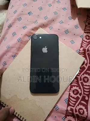 Apple iPhone 8 64 GB Black