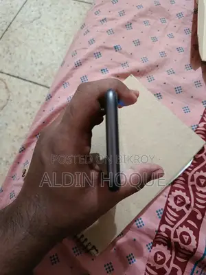 Apple iPhone 8 64 GB Black