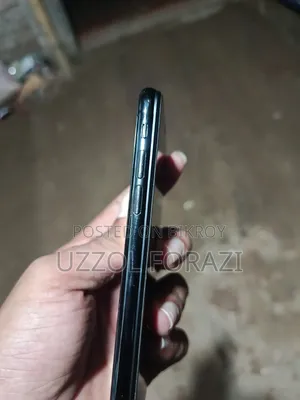 Apple iPhone XS 64 GB Black