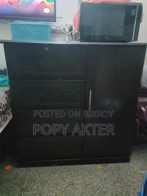 Wardrobe (04 Drawers)