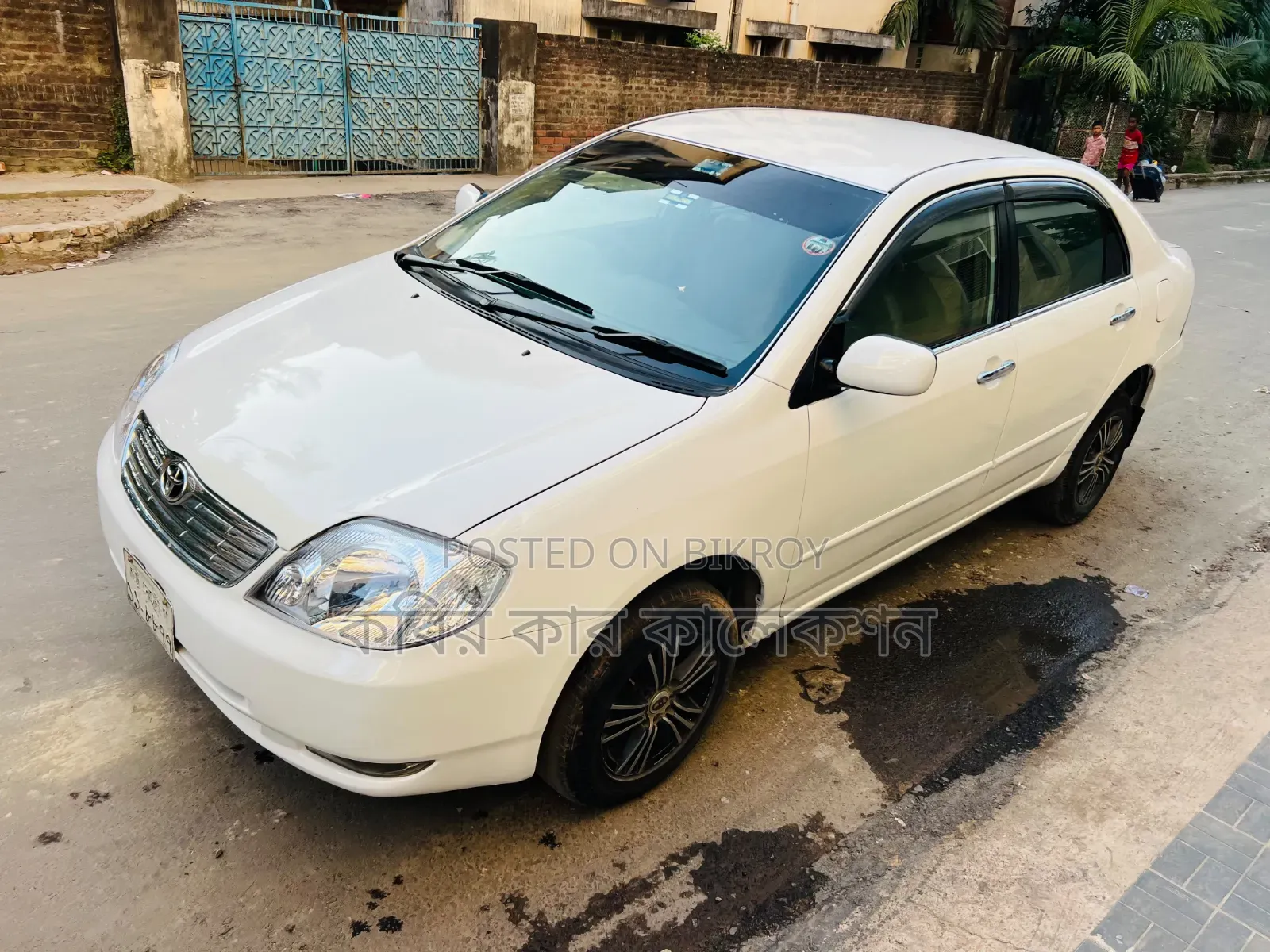Toyota Corolla 2003 White