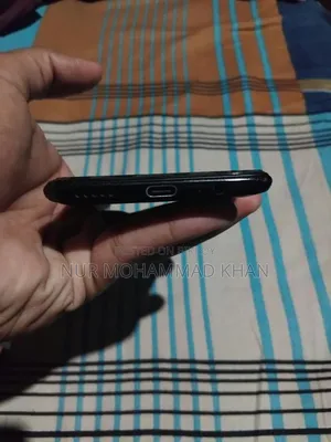 ওয়ানপ্লাস ৬ ১২৮ জিবি কালো