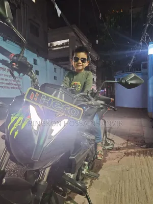 Hero Xtreme 125R 2025 Black
