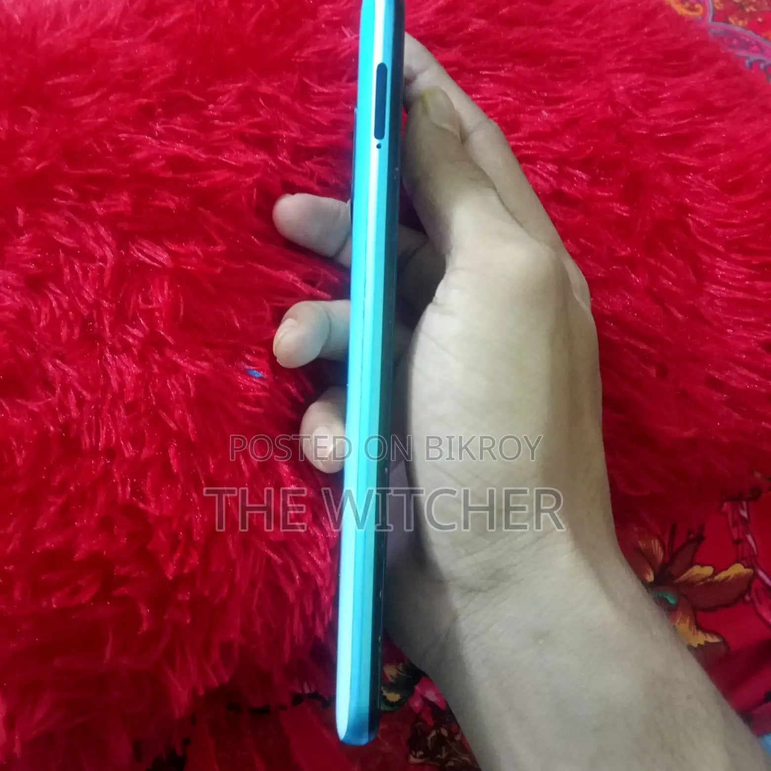 রিয়েলমি ৭আই ১২৮ জিবি নীল