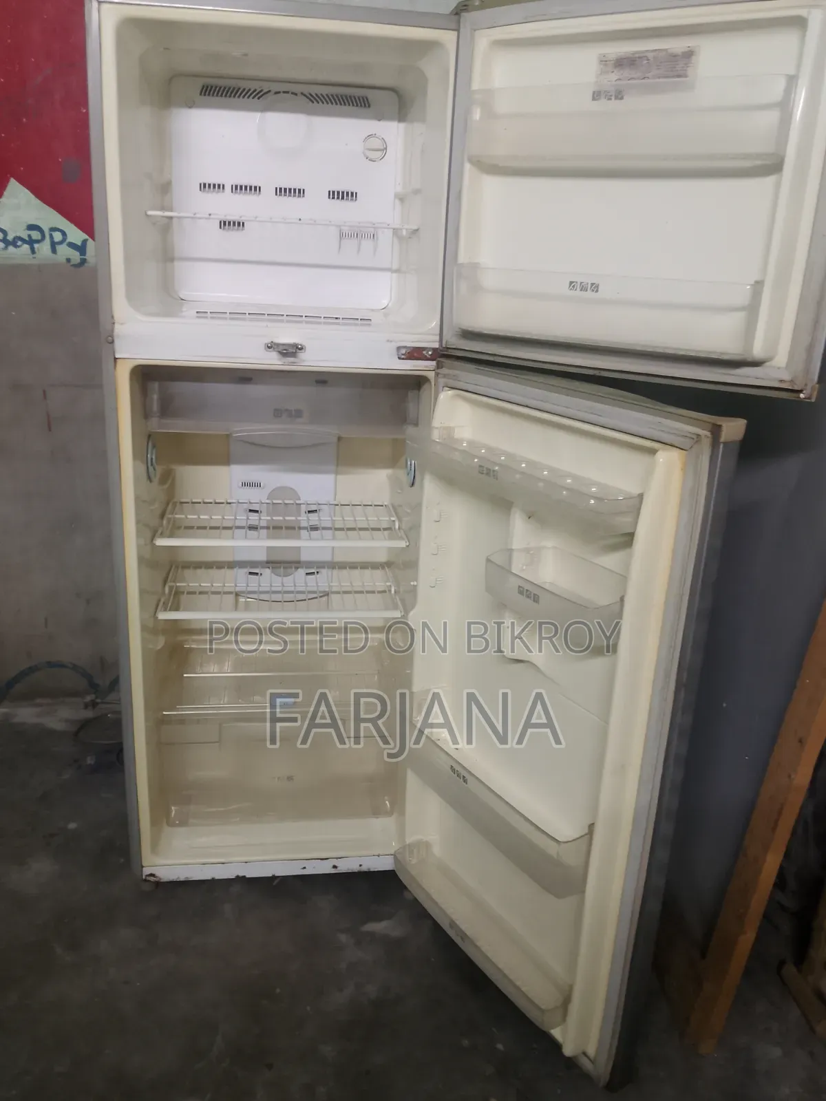 Refrigerator