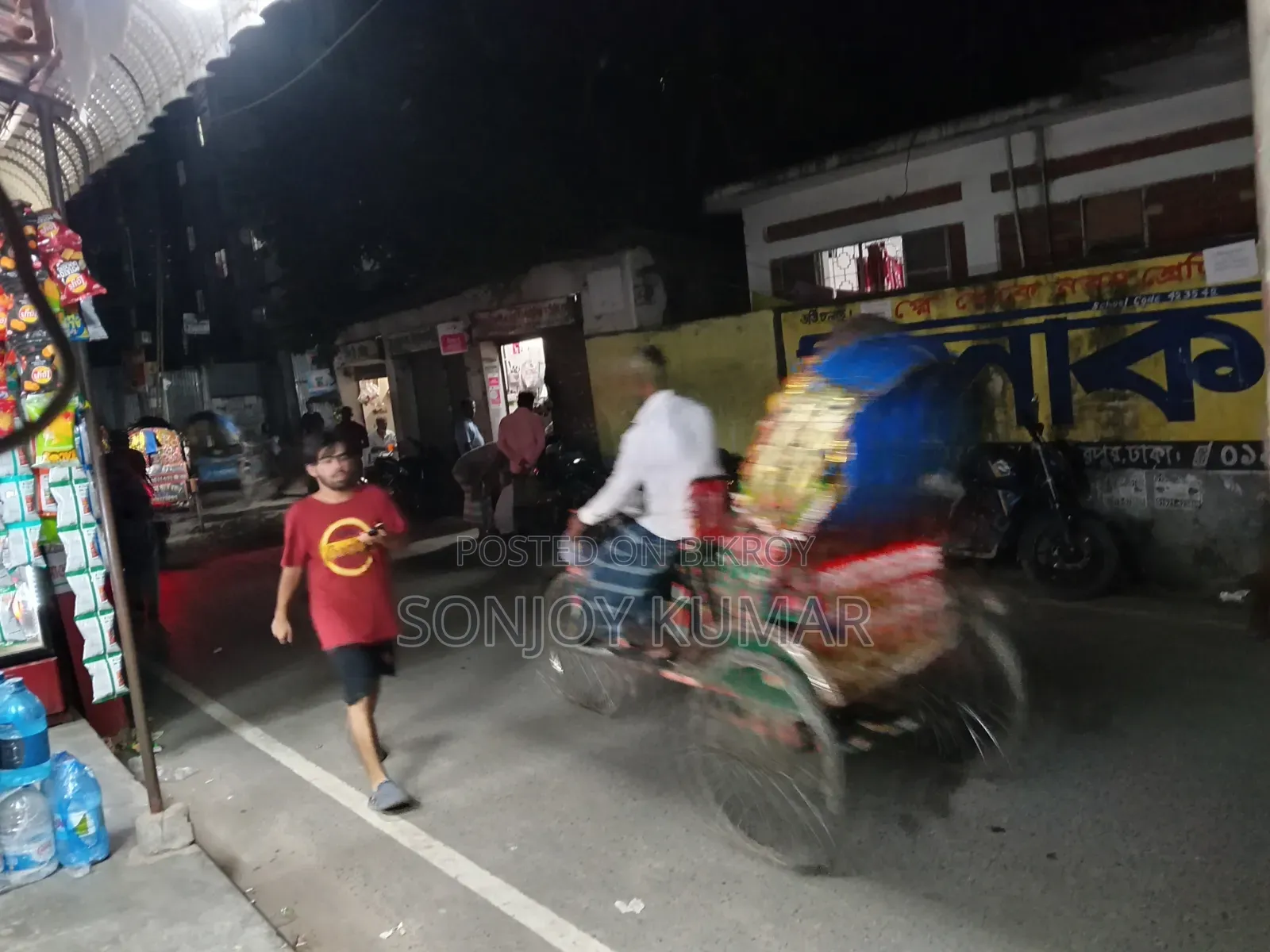 দোকান ভাড়া হবে