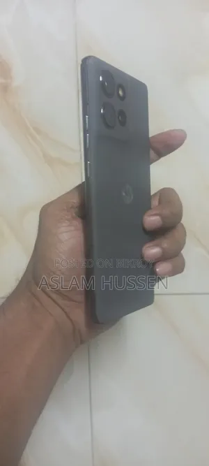 নতুন মটোরোলা এজ ২৫৬ জিবি গ্রে