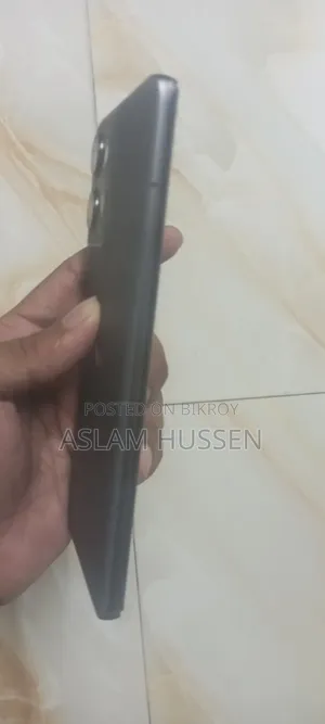 নতুন মটোরোলা এজ ২৫৬ জিবি গ্রে