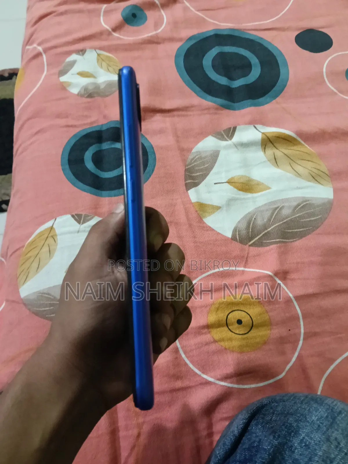 New Mobile Phone 32 GB Blue