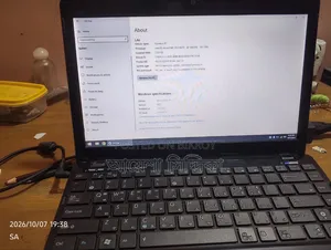 Asus Laptop 2GB Intel SSHD (Hybrid) 16 GB