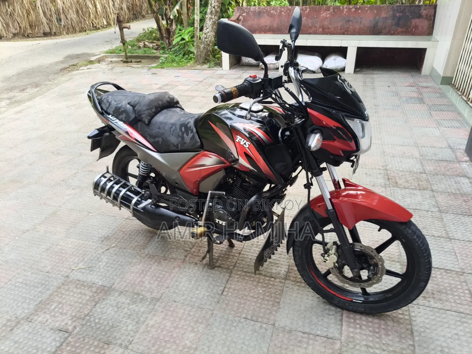 টিভিএস স্ট্রাইকার ১২৫ ২০২১ রেড