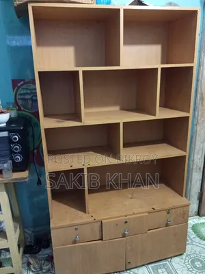 বুকশেলফ /ওয়ালশোকেস