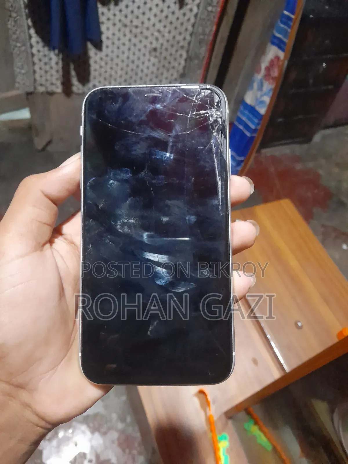 Apple iPhone XR 128 GB White
