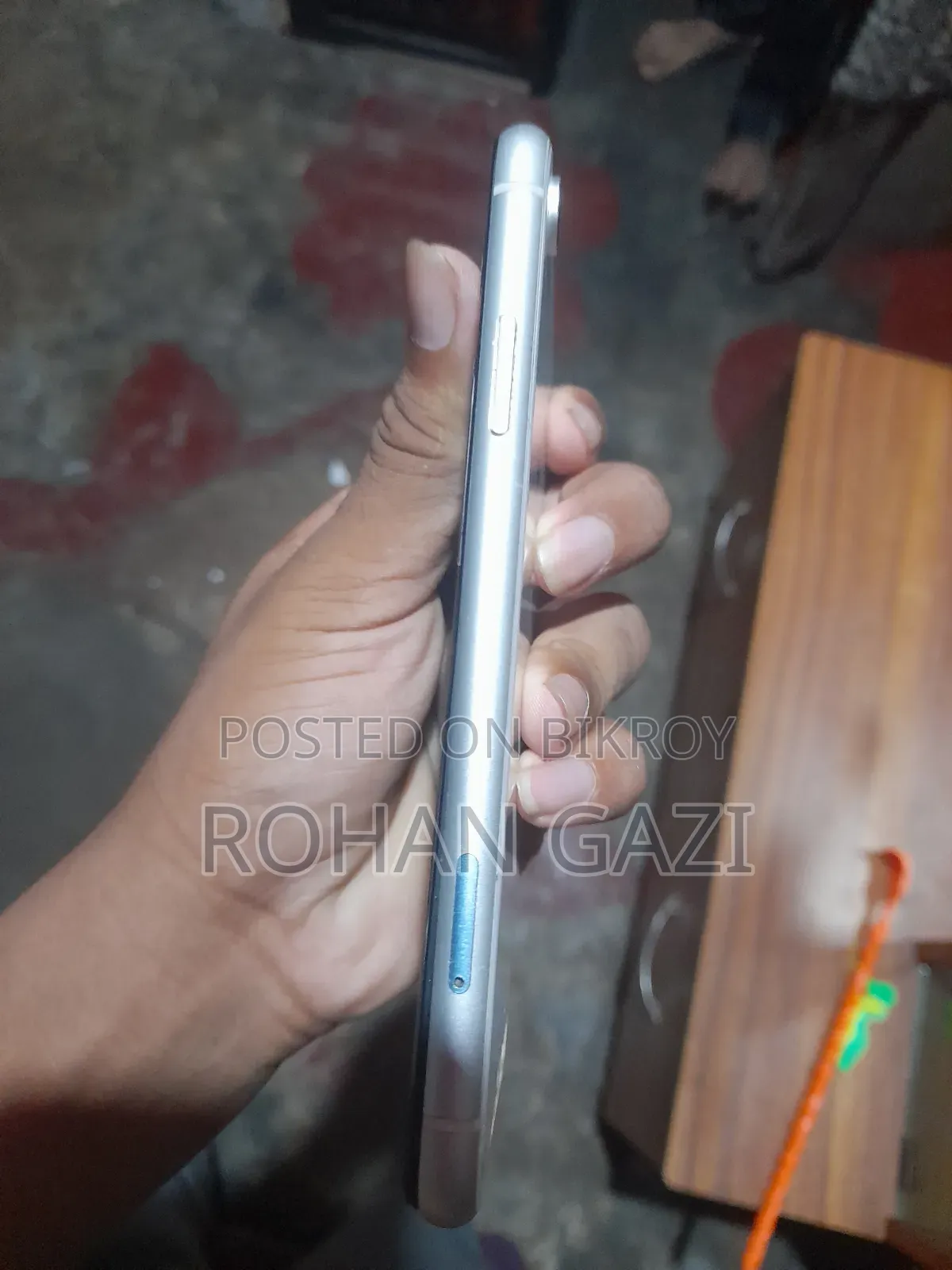 Apple iPhone XR 128 GB White