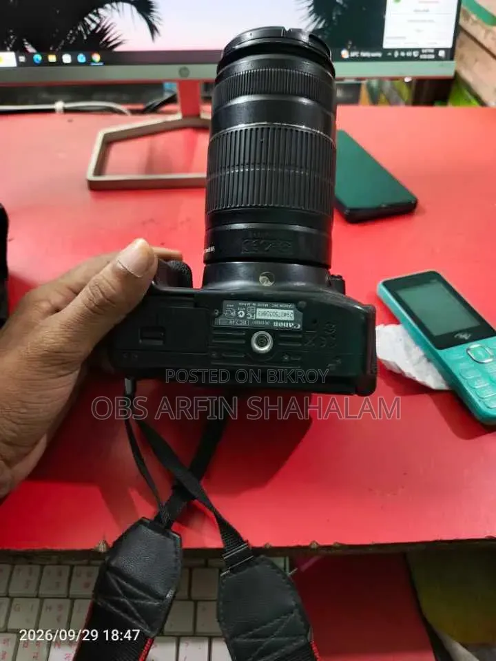 ক্যানন ৭০০ডি
