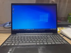 Laptop Lenovo 8GB Intel Core i3 HDD+SSD 1T