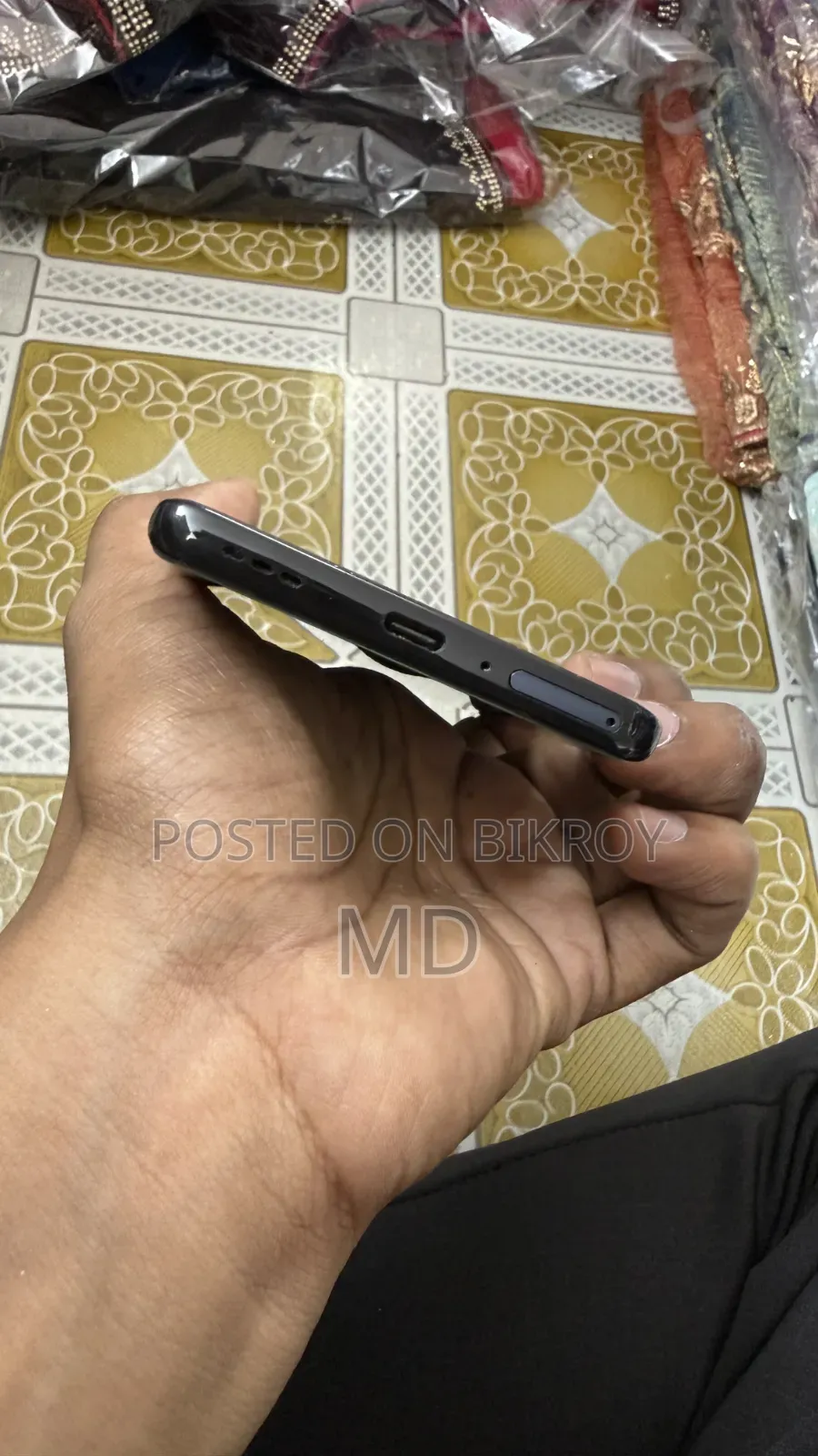 অপো রেনো ৫ প্রো ৫জি ২৫৬ জিবি ব্ল্যাক