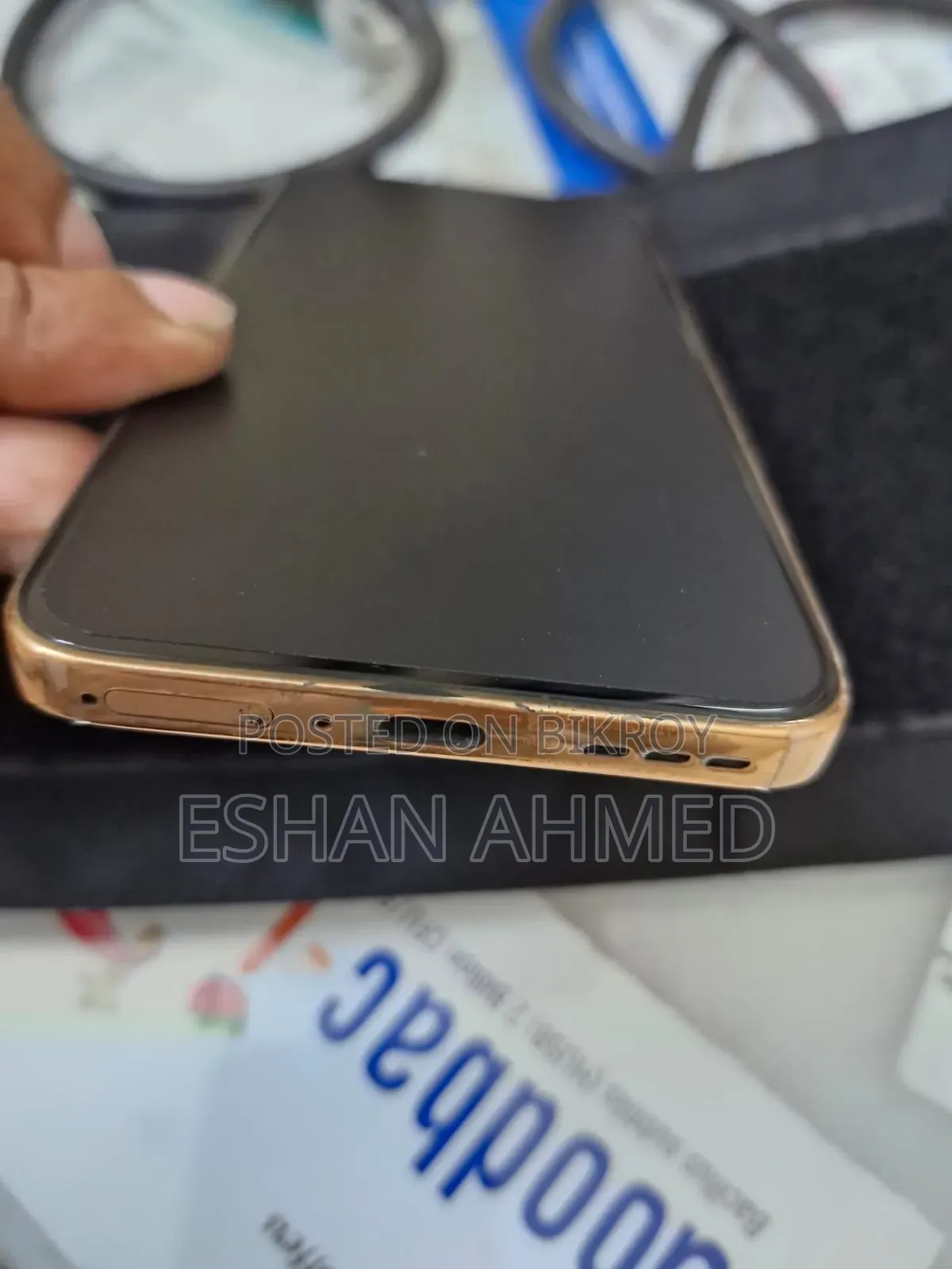 মটোরোলা এজ ৫০ নিও ২৫৬ জিবি গোল্ড