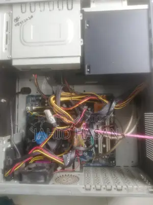 Desktop Computer Gigabyte 4GB Intel Pentium SSD 128GB