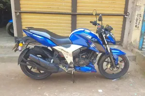 টিভিএস অ্যাপাচি আরটিআর ১৬০ ৪ভি ২০২২ নীল