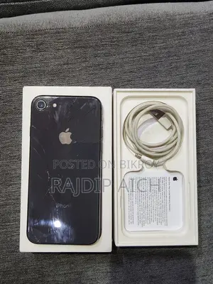 অ্যাপল আইফোন এসই (২০২০) ৬৪ জিবি ব্ল্যাক