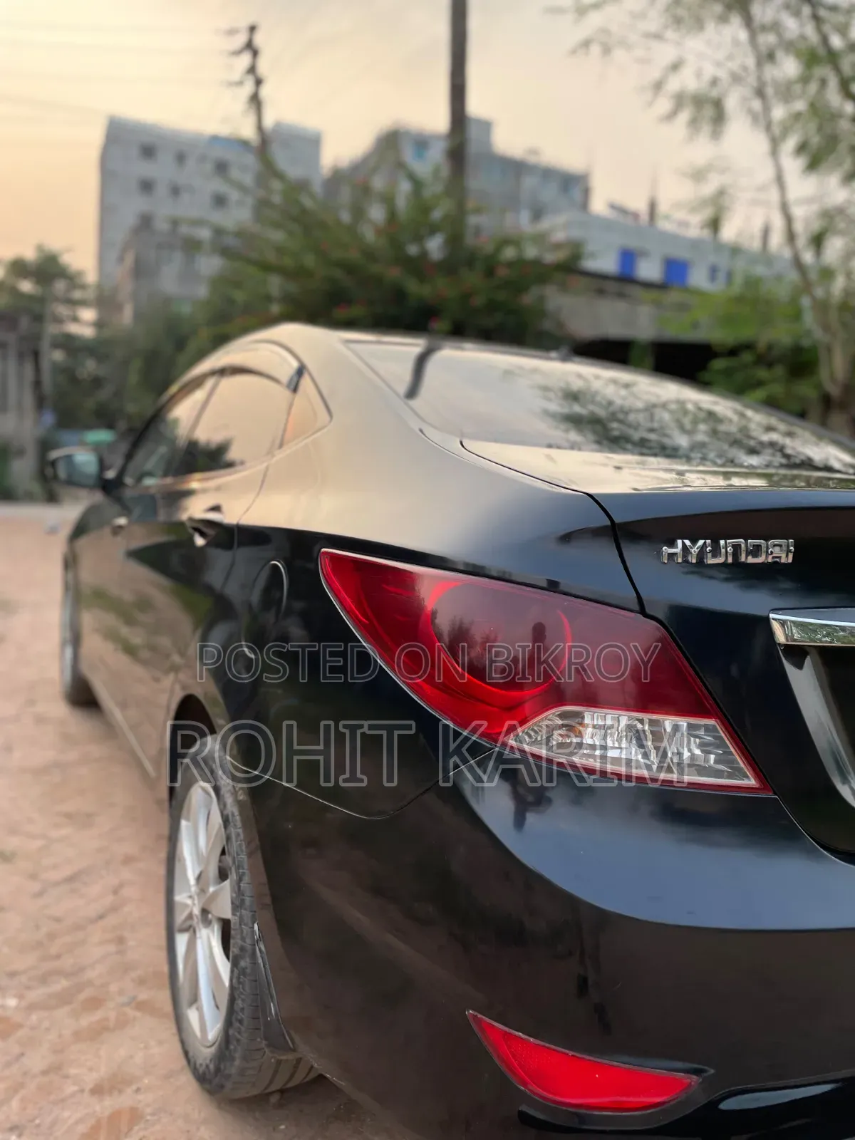 Hyundai Accent 2012 Blue