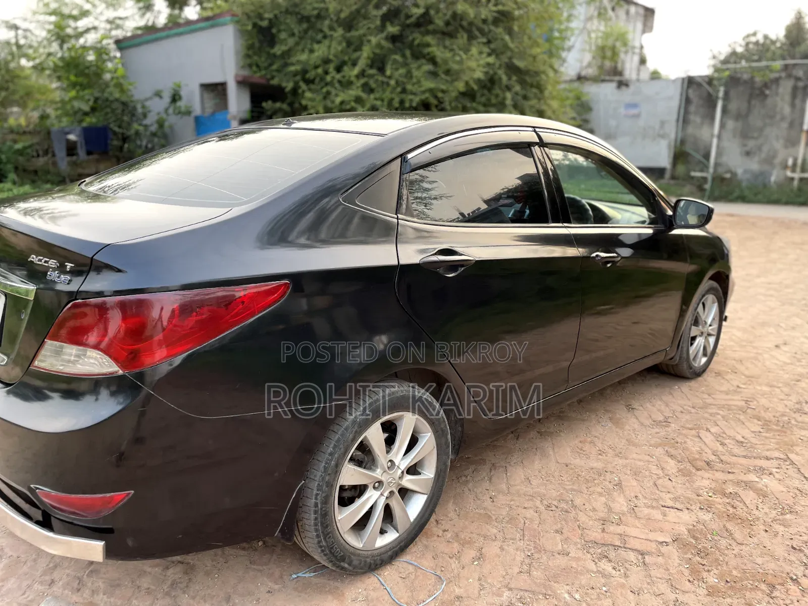 Hyundai Accent 2012 Blue