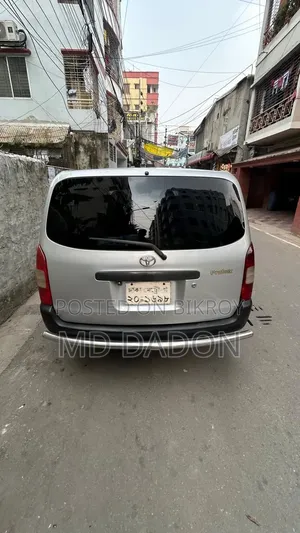 Toyota Probox 1.5 GL Two-Wheel Drive 2010 Silver