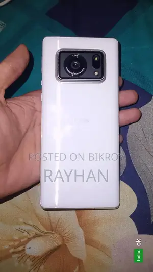 শার্প অ্যাকোস আর৬ ১২৮ জিবি হোয়াইট