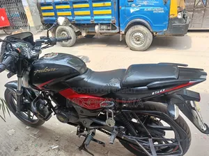 Bajaj Pulsar 150 2019 Red