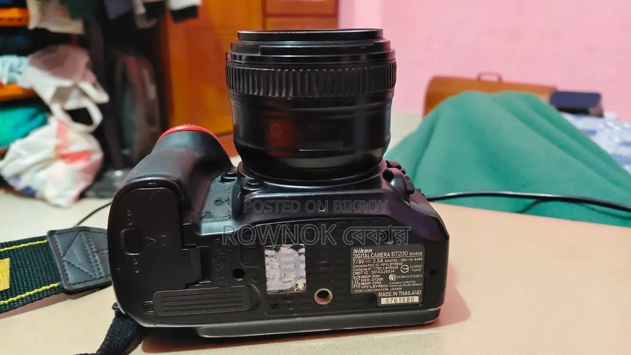 Nikon D7200