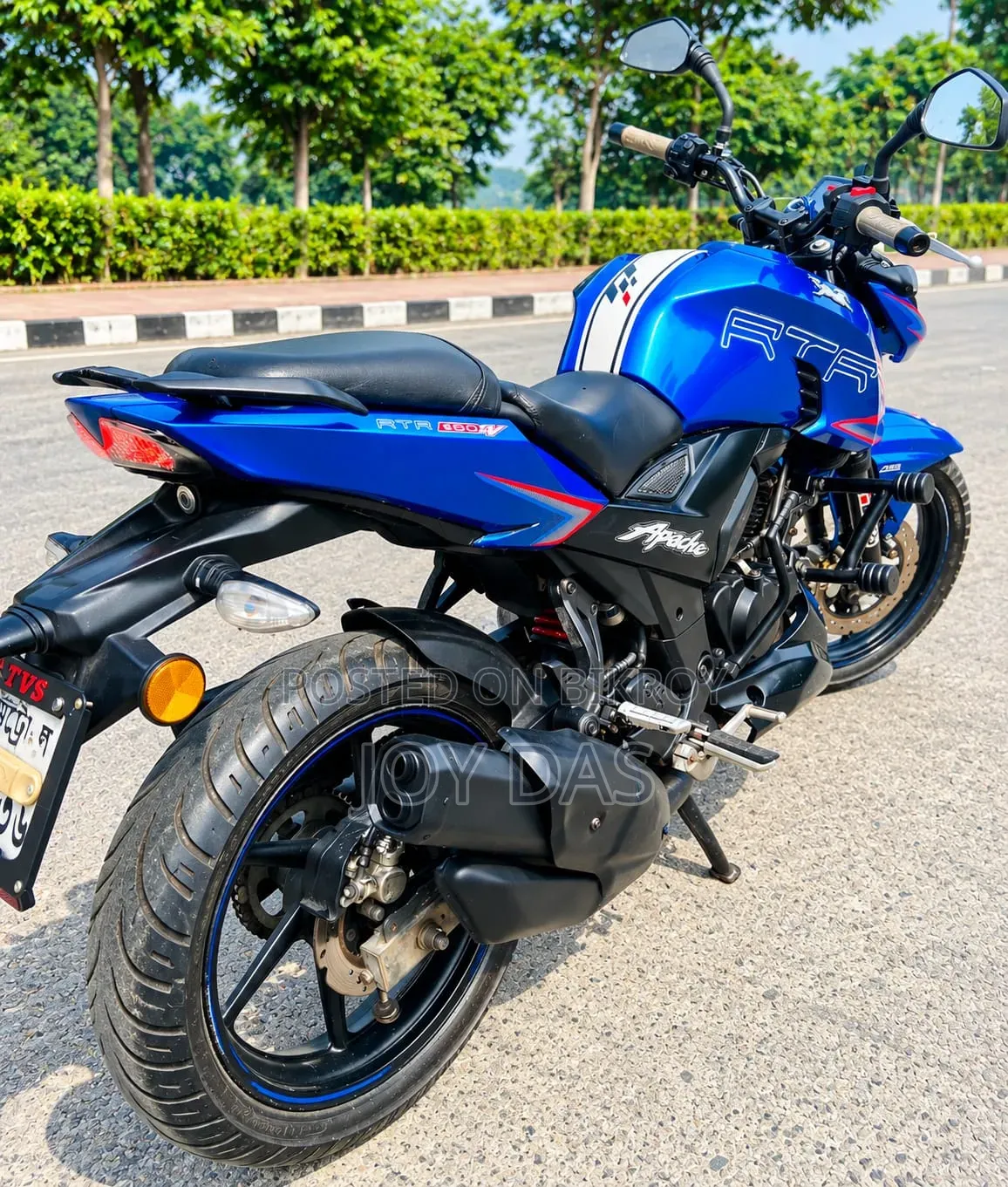 TVS Apache RTR 160 4V 2022 Blue
