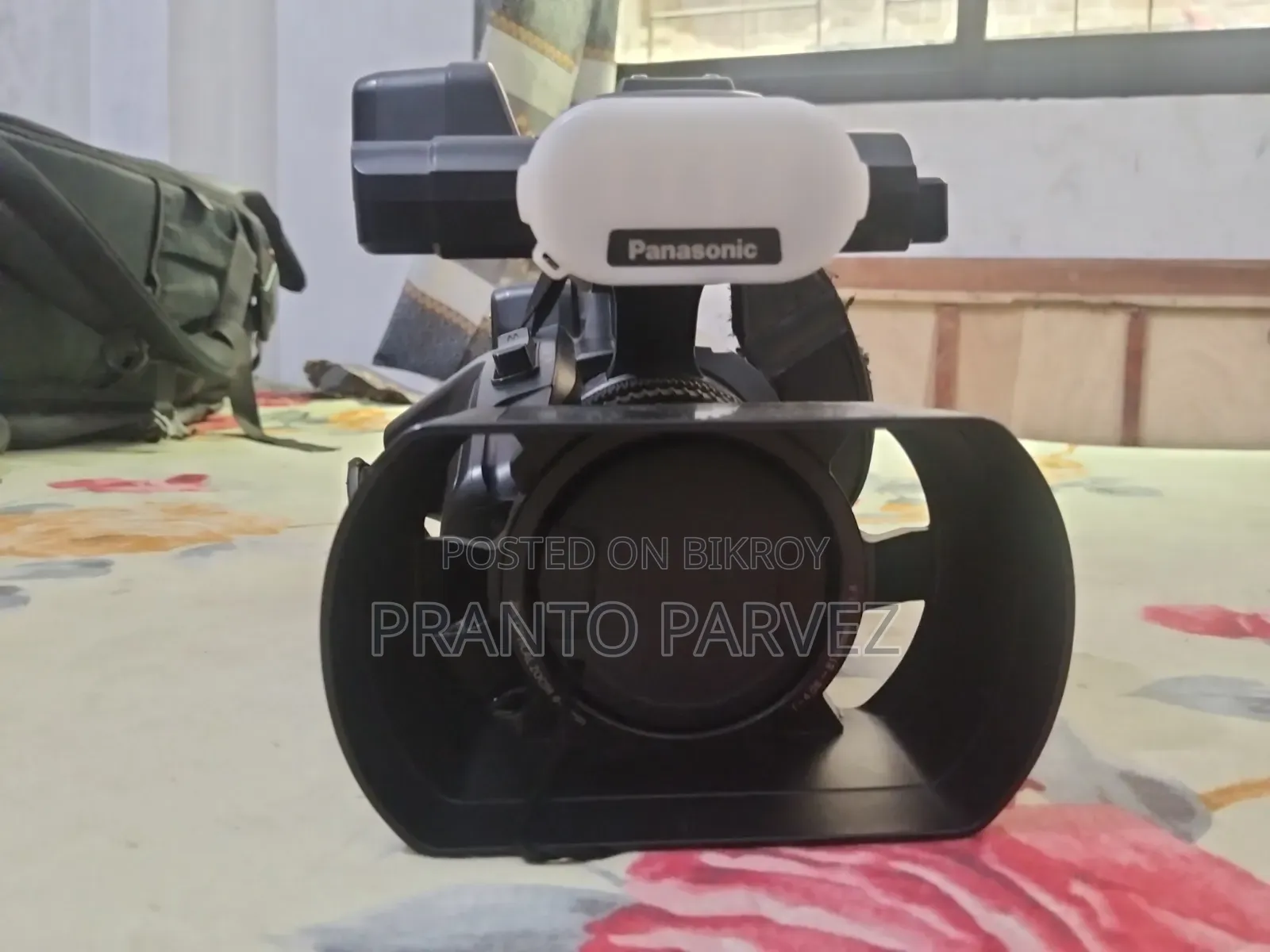 Selling video camera for urgent need.
