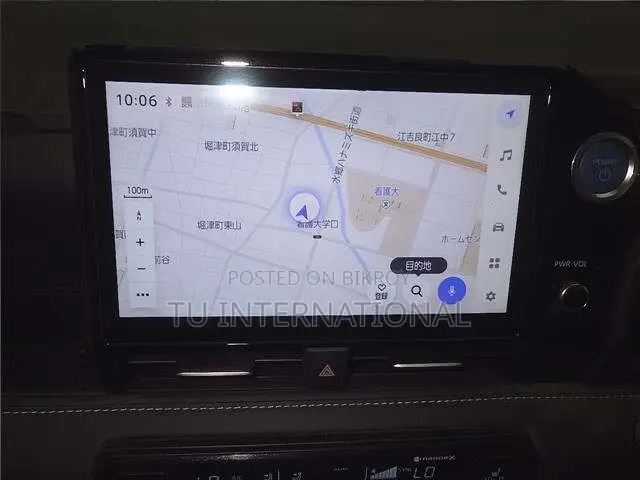 Toyota Noah 2022 Pearl